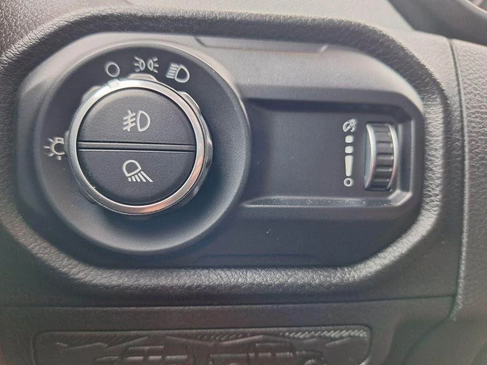 2024 Jeep JT Gladiator - Image 19 of 21