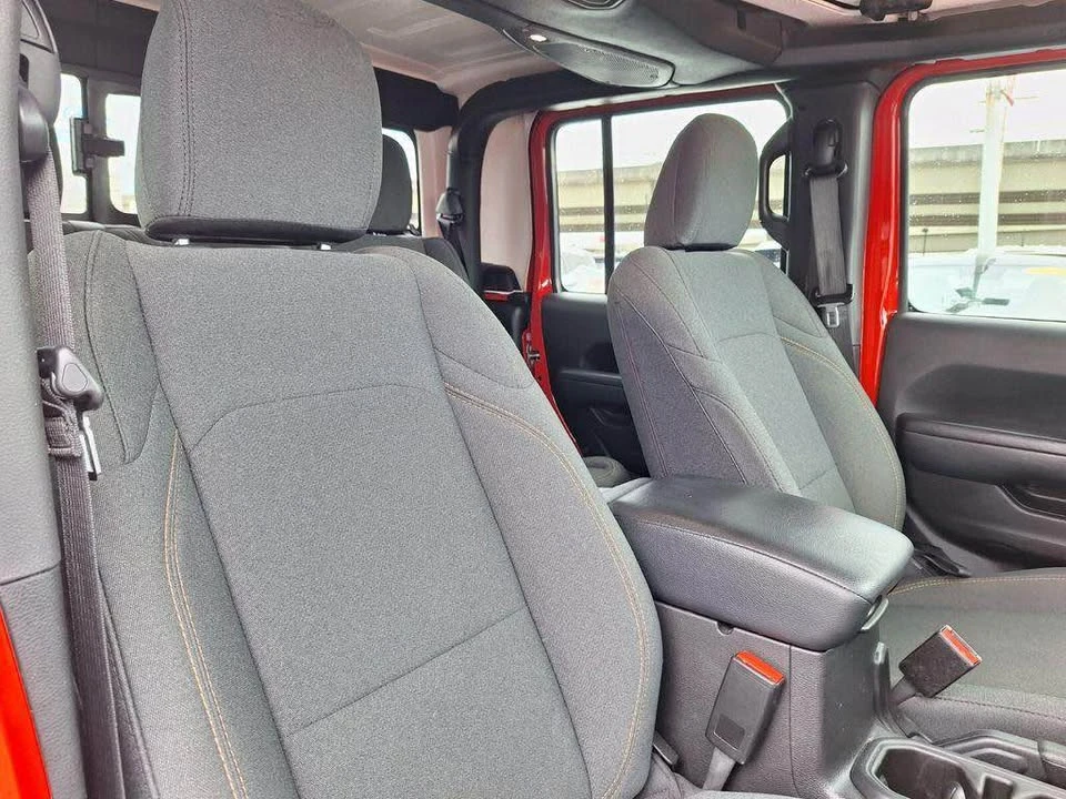 2024 Jeep JT Gladiator - Image 15 of 21