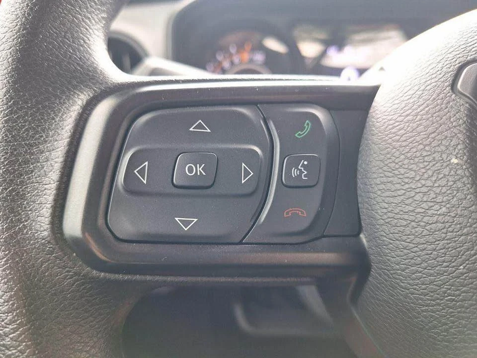 2024 Jeep JT Gladiator - Image 17 of 21