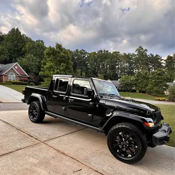 2024 Jeep Gladiator Night Hawk Package