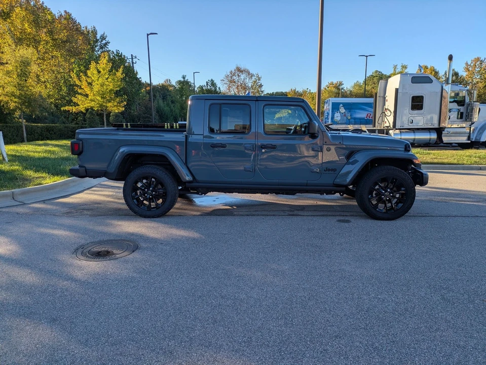 2024 Jeep JT Gladiator - Image 3 of 21