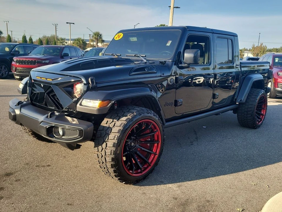 2024 Jeep JT Gladiator - Image 2 of 12