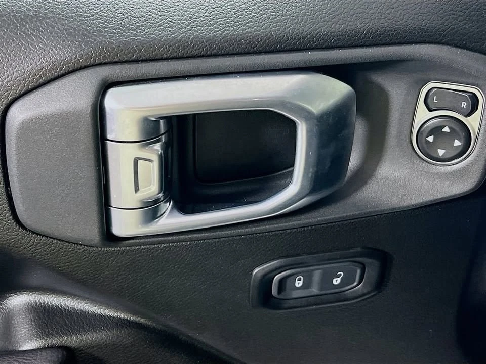 2024 Jeep JT Gladiator - Image 16 of 19