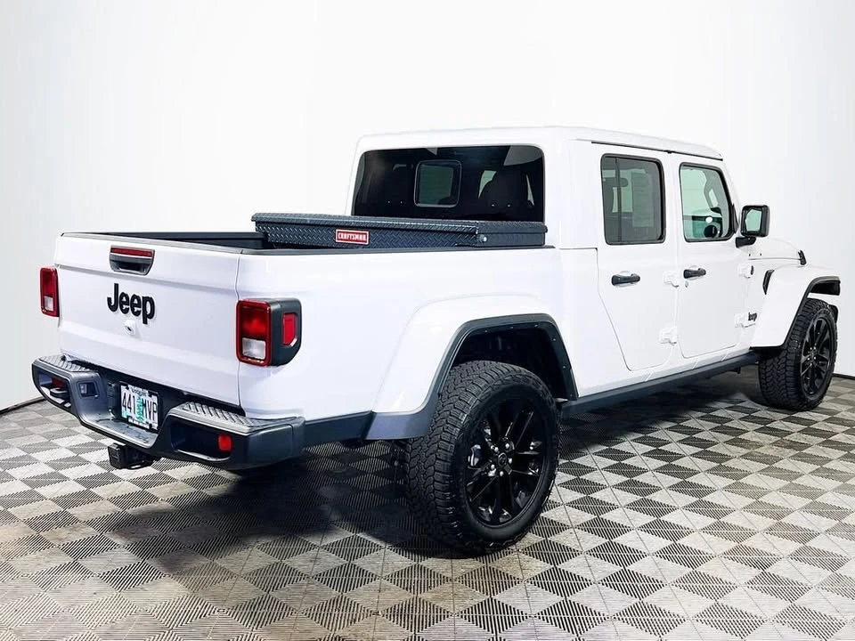2024 Jeep JT Gladiator - Image 7 of 19