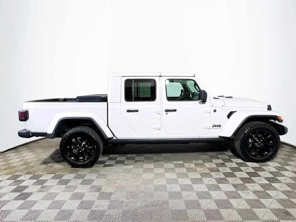 2024 Jeep JT Gladiator - Image 8 of 19