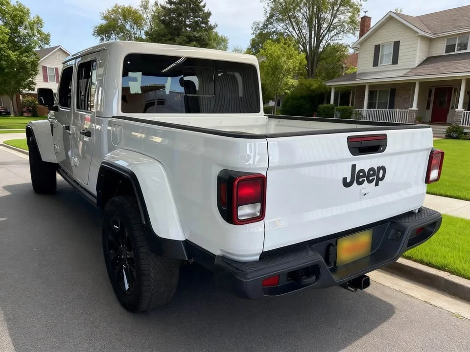 2024 Jeep JT Gladiator - Image 4 of 12