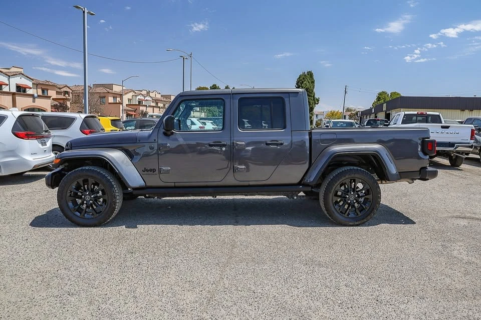 2024 Jeep JT Gladiator - Image 7 of 16