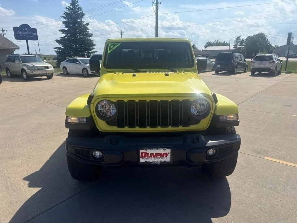 2024 Jeep JT Gladiator - Image 8 of 20