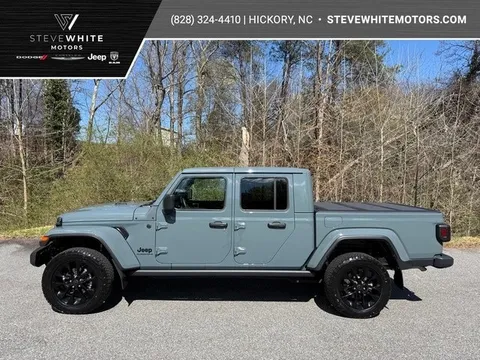 2024 Jeep Gladiator Sport Nighthawk