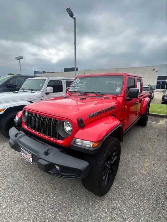 2024 Jeep JT Gladiator - Image 2 of 12