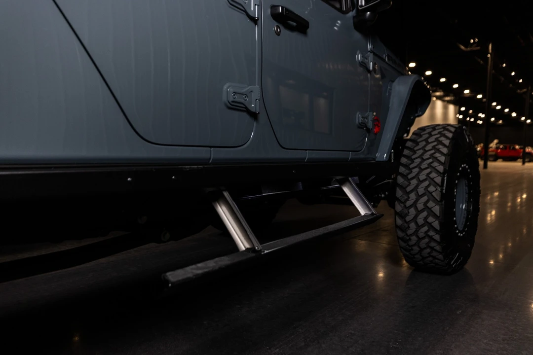 2024 Jeep JT Gladiator - Image 13 of 17