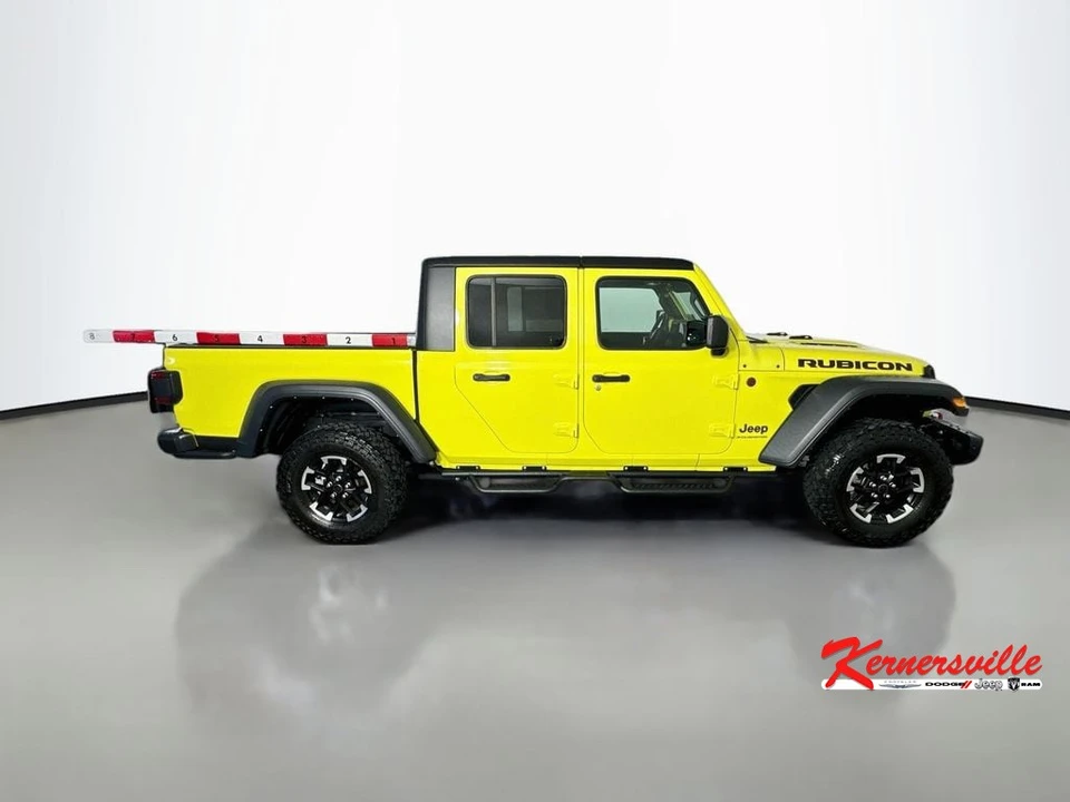 2024 Jeep JT Gladiator - Image 8 of 24
