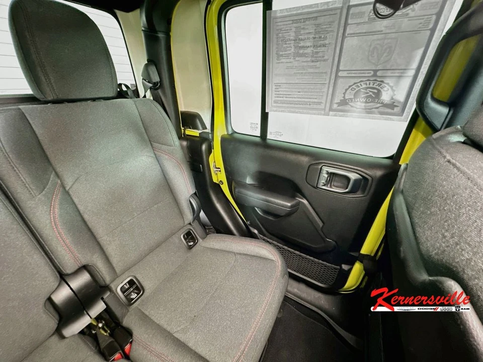 2024 Jeep JT Gladiator - Image 14 of 24