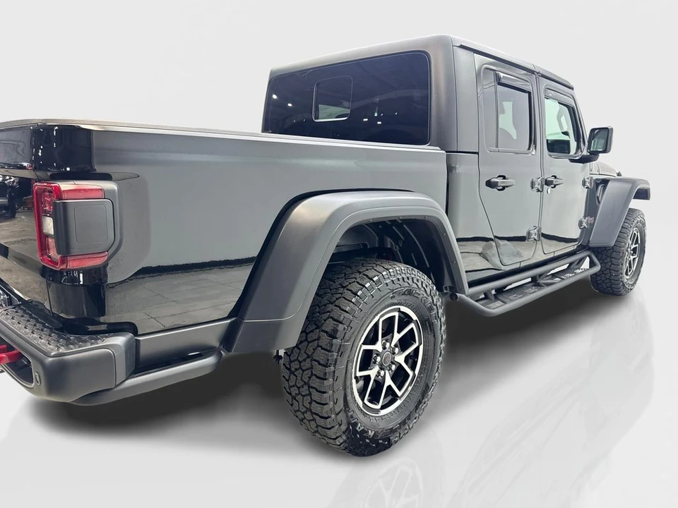 2024 Jeep JT Gladiator - Image 13 of 31
