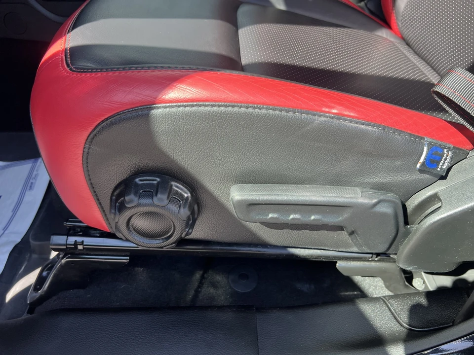 2024 Jeep JT Gladiator - Image 22 of 31