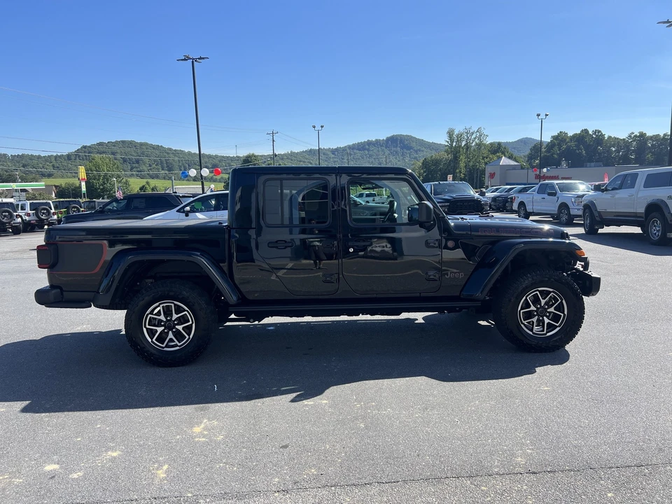 2024 Jeep JT Gladiator - Image 6 of 31