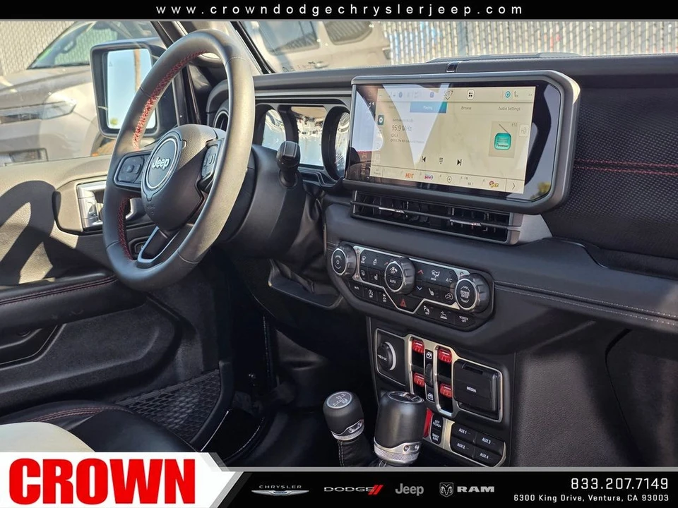 2024 Jeep JT Gladiator - Image 15 of 31