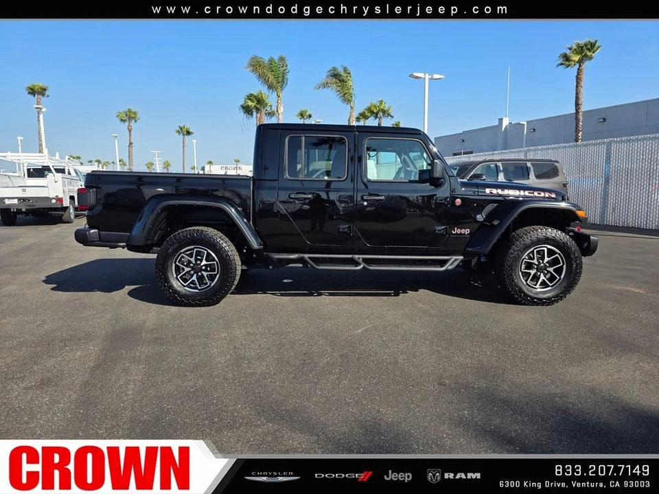 2024 Jeep JT Gladiator - Image 9 of 31