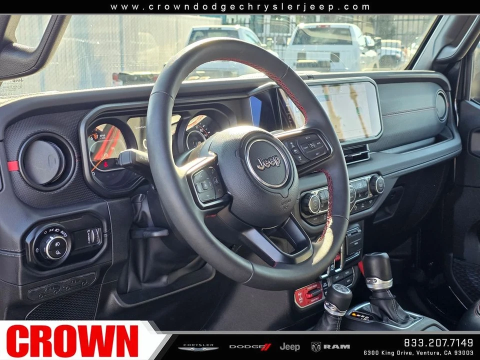 2024 Jeep JT Gladiator - Image 24 of 31