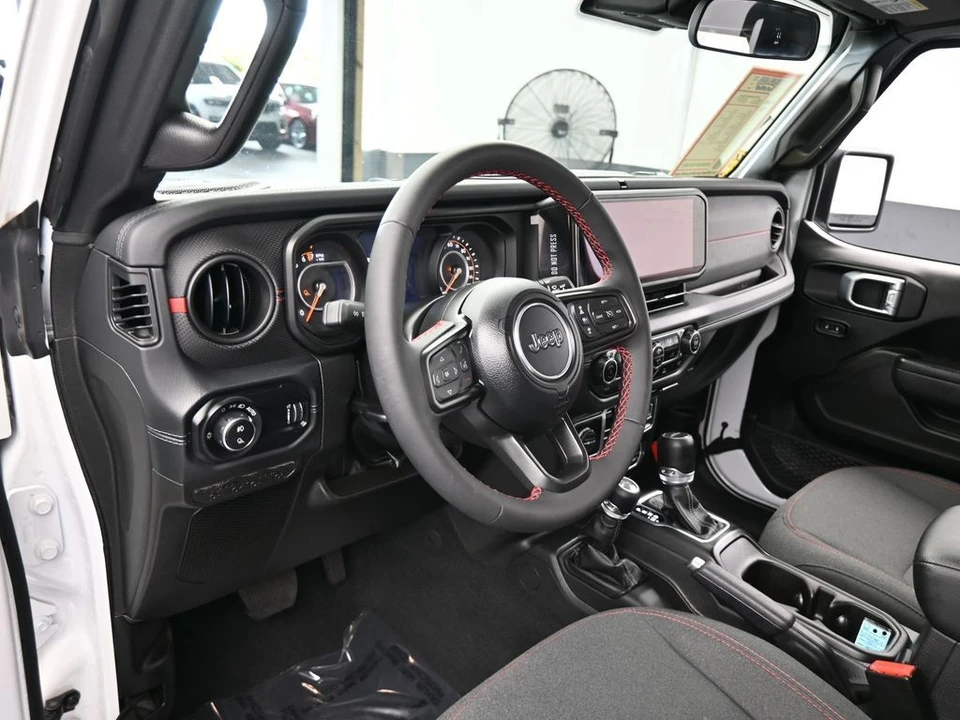 2024 Jeep JT Gladiator - Image 10 of 12