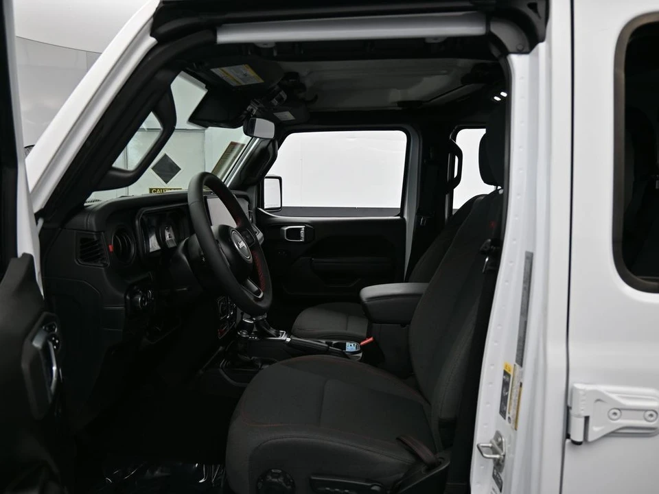 2024 Jeep JT Gladiator - Image 11 of 12