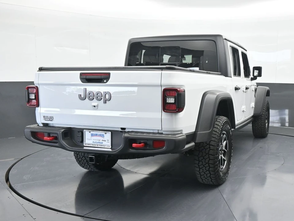 2024 Jeep JT Gladiator - Image 5 of 12