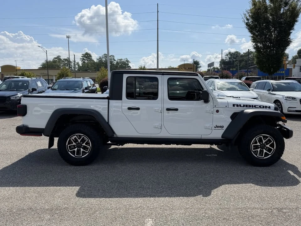 2024 Jeep JT Gladiator - Image 2 of 19