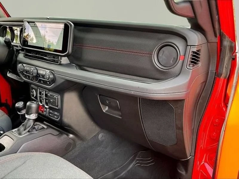 2024 Jeep JT Gladiator - Image 17 of 19