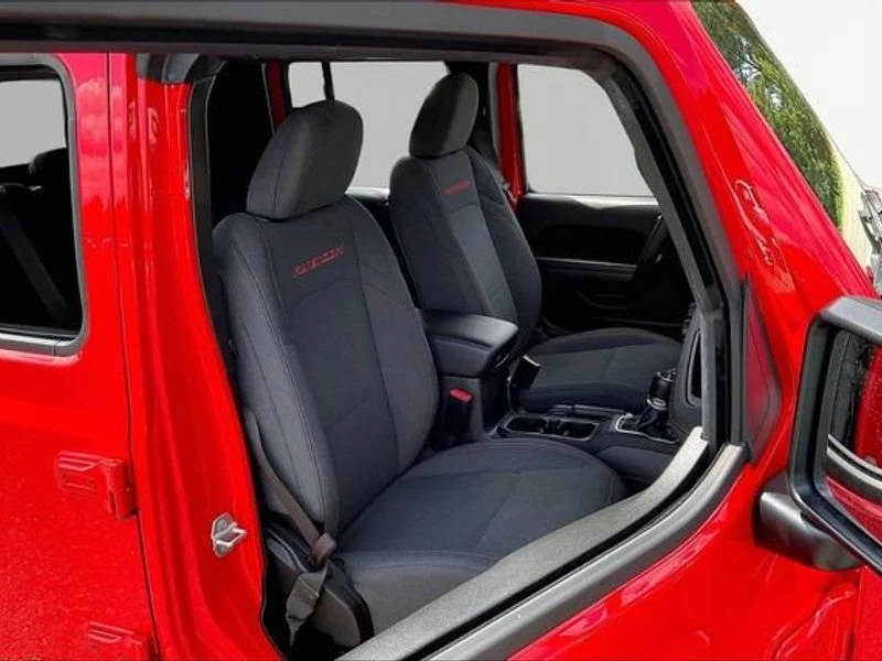 2024 Jeep JT Gladiator - Image 18 of 19