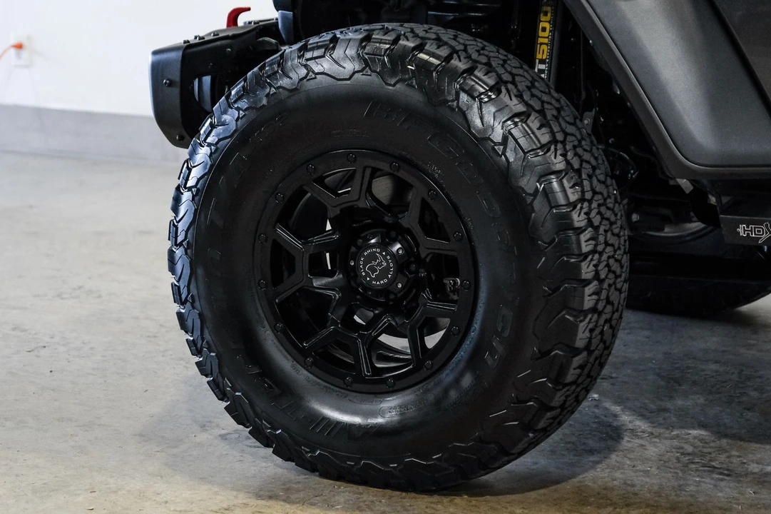 2024 Jeep JT Gladiator - Image 8 of 12