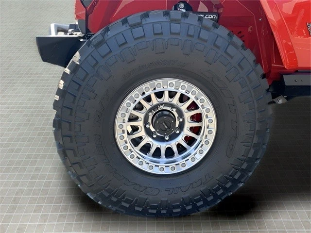 2024 Jeep JT Gladiator - Image 11 of 21