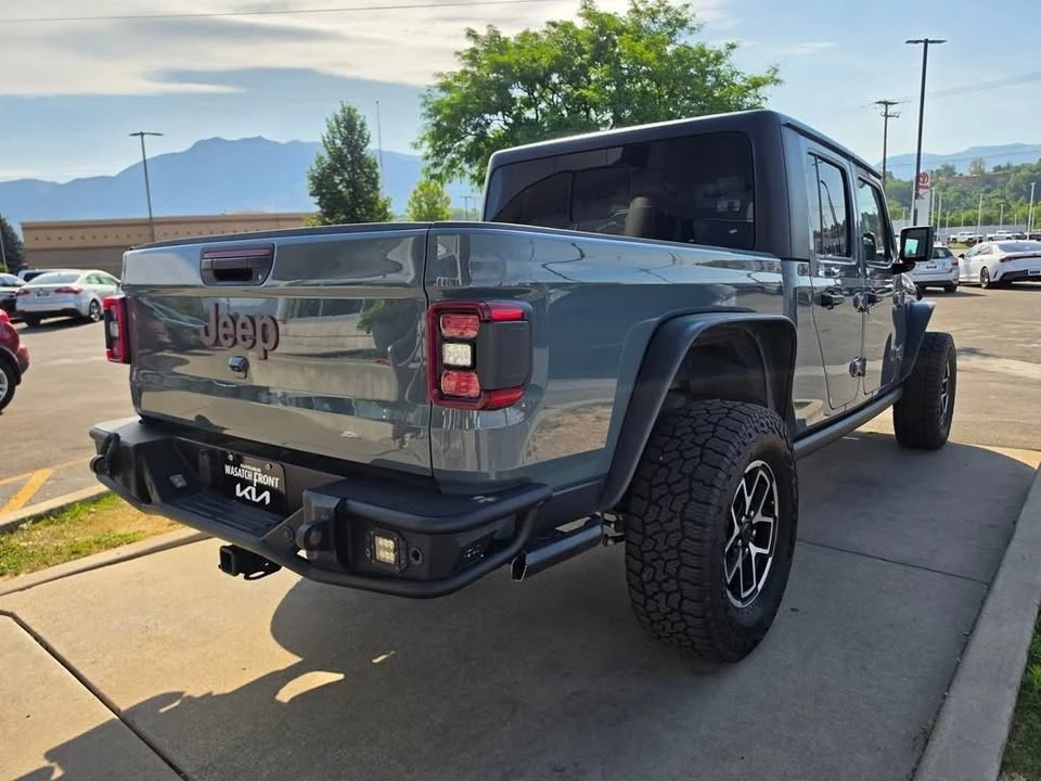 2024 Jeep JT Gladiator - Image 4 of 12