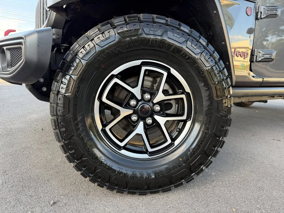 2024 Jeep JT Gladiator - Image 16 of 18