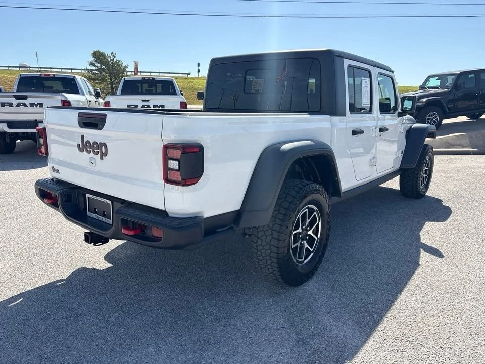 2024 Jeep JT Gladiator - Image 6 of 12