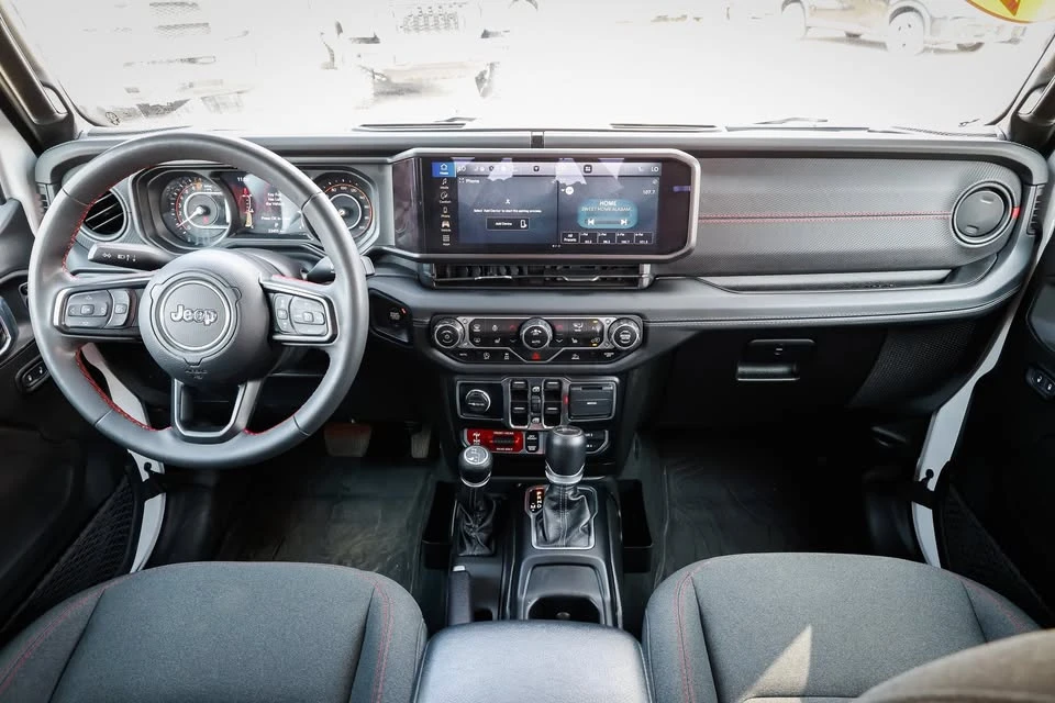 2024 Jeep JT Gladiator - Image 13 of 20