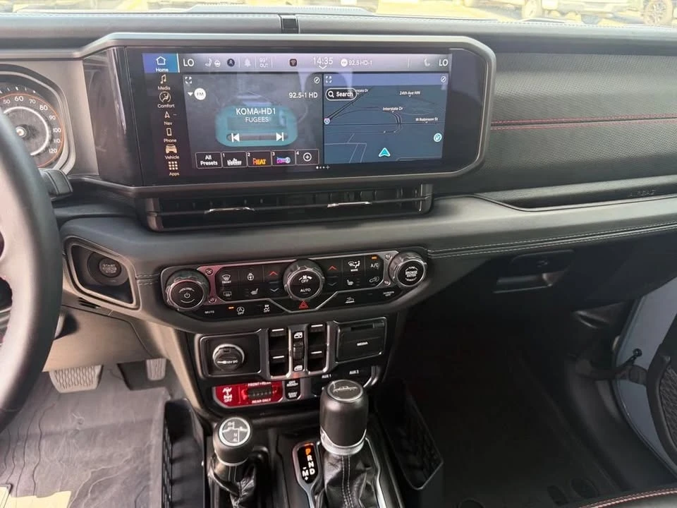 2024 Jeep JT Gladiator - Image 19 of 20