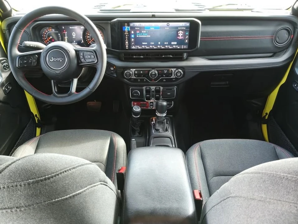2024 Jeep JT Gladiator - Image 15 of 20