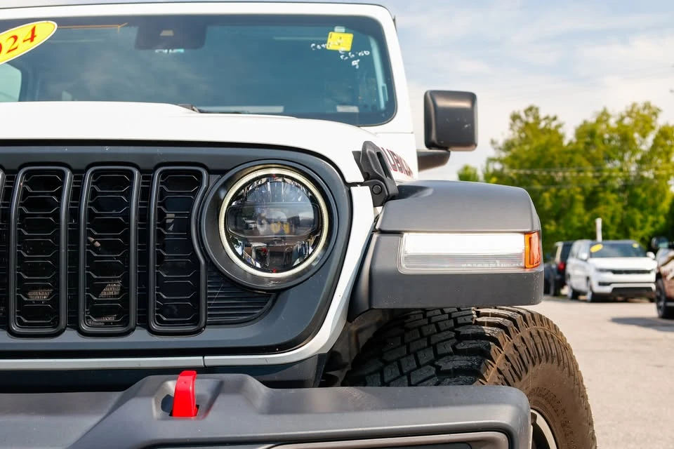 2024 Jeep JT Gladiator - Image 6 of 20