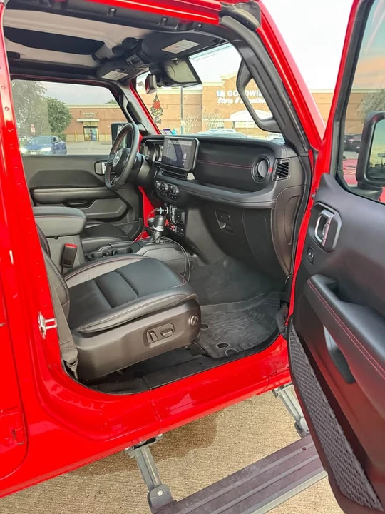 2024 Jeep JT Gladiator - Image 9 of 12