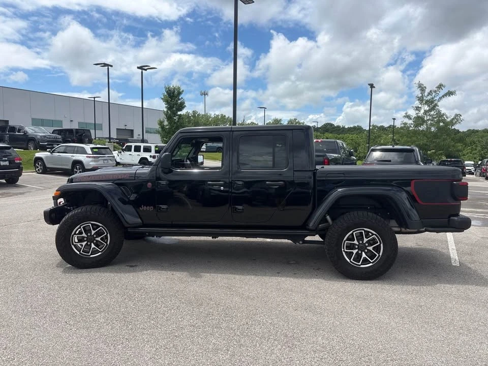 2024 Jeep JT Gladiator - Image 4 of 13