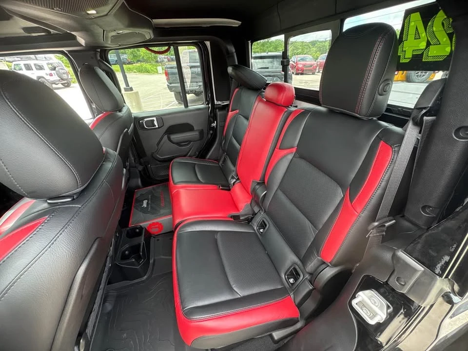 2024 Jeep JT Gladiator - Image 8 of 13