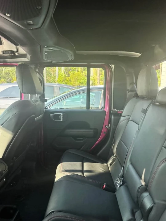 2024 Jeep JT Gladiator - Image 10 of 13