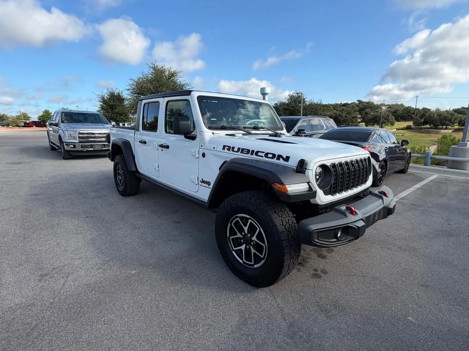2024 Jeep JT Gladiator - Image 3 of 9