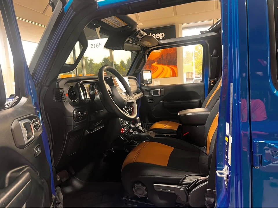 2024 Jeep JT Gladiator - Image 8 of 12