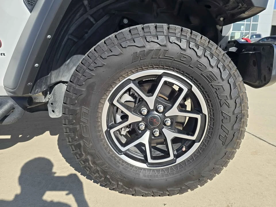 2024 Jeep JT Gladiator - Image 9 of 20