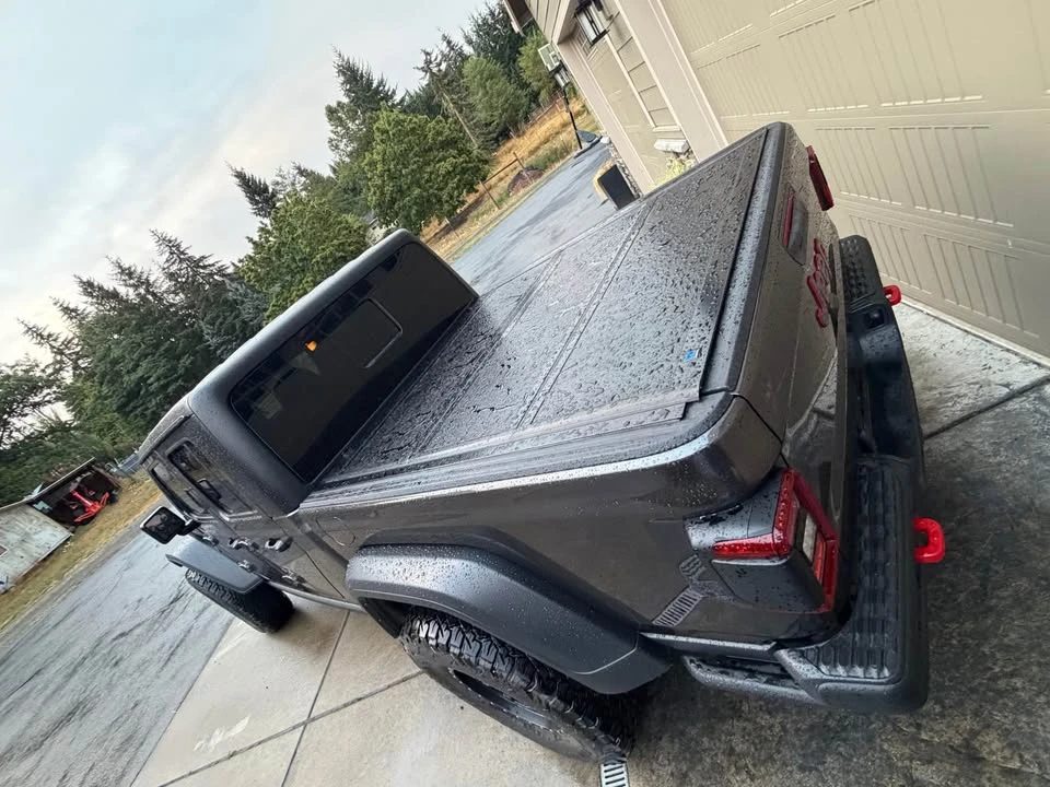 2024 Jeep JT Gladiator - Image 9 of 18