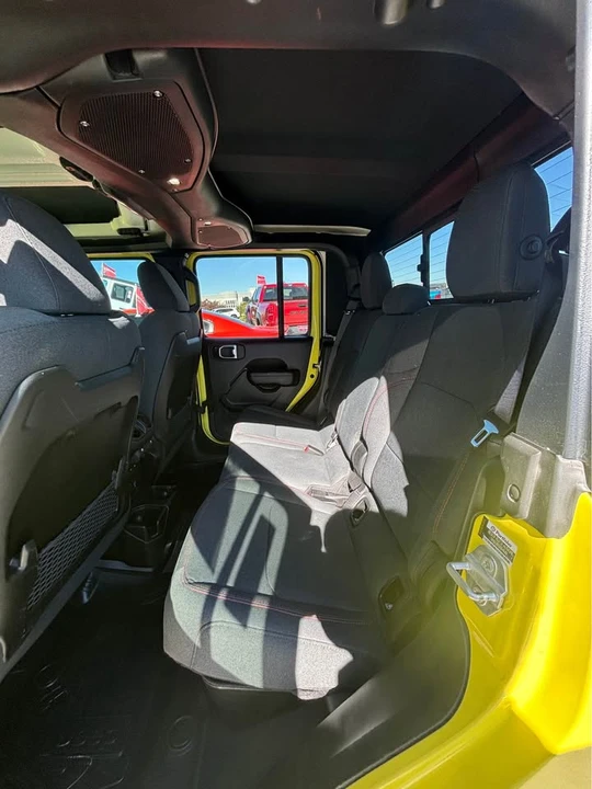 2024 Jeep JT Gladiator - Image 9 of 9