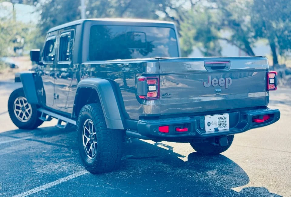 2024 Jeep JT Gladiator - Image 5 of 5