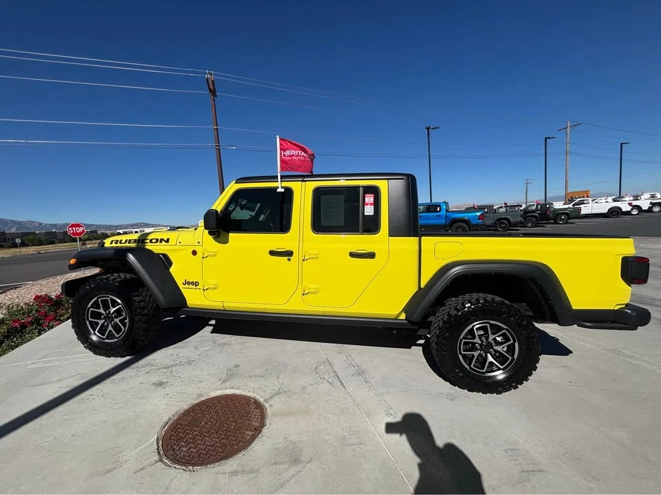 2024 Jeep JT Gladiator - Image 2 of 9