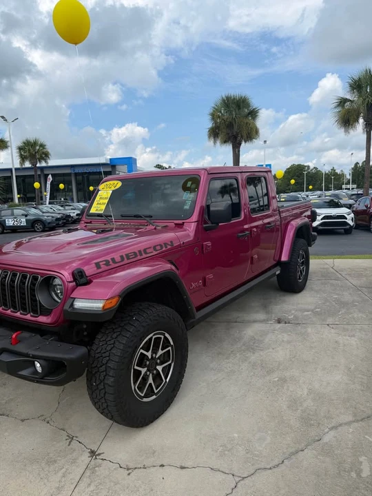2024 Jeep JT Gladiator - Image 4 of 4
